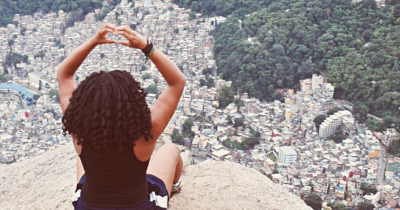 Hearts above the city with natural hair