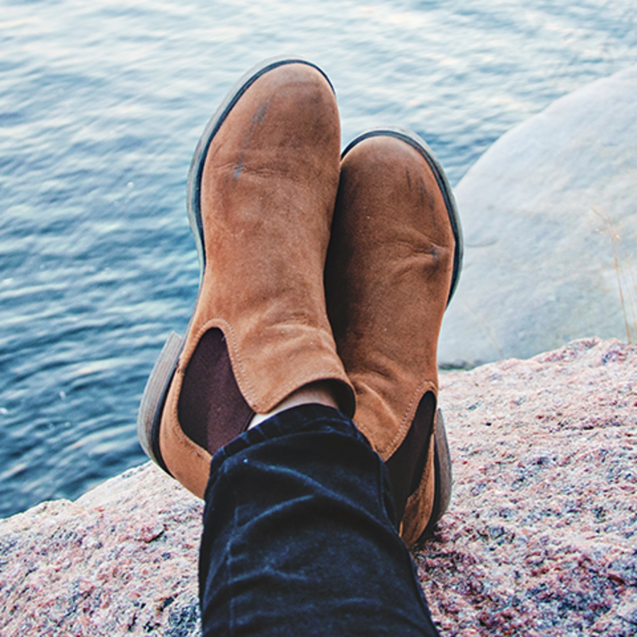 Best shoes for traveling abroad store