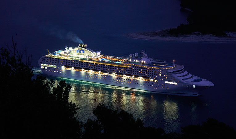 Ship off the coast of New Zealand