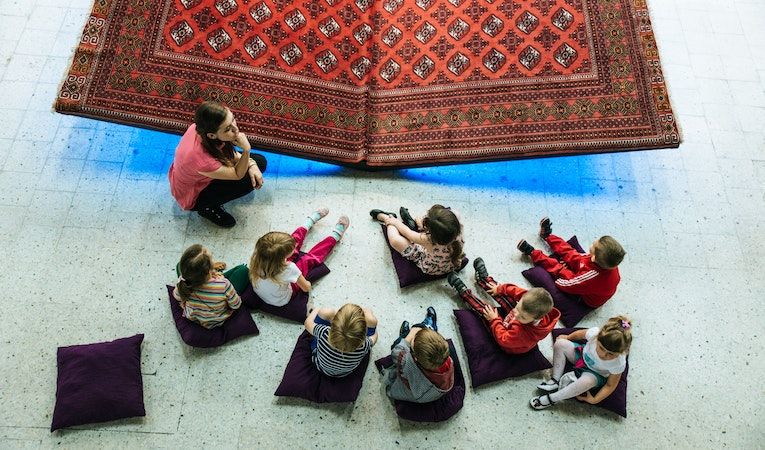 kids in a museum in warsaw
